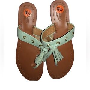 Coach size 9.5 mint green sandal thong genuine leather gold detail & tassel